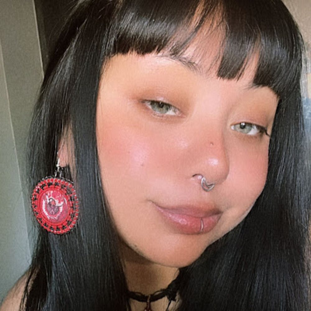 Meet your Posher, Jade